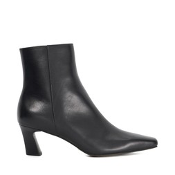 Dune London Overly £149 Black leather www.dunelondon.com