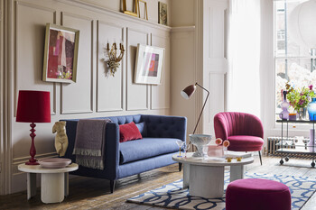 https://www.prshots.co.uk/contents/archives/1301/714/images/thumb350x287_auto/dfs_co_plc_savoir-living-room-roomset-2_thumb.jpg