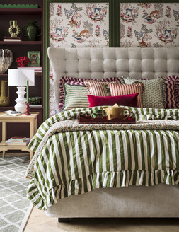 Furniture Village Abbie End Lift Ottoman King Size Bed Frame - £999
