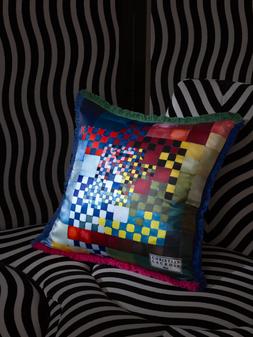 COLOR GAMES CUSHION