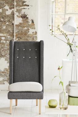 AW23 DG Essentials
