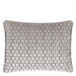 JABOT OYSTER VELVET CUSHION CCDG1481