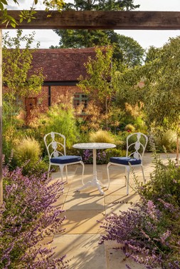 Oxley's Octavia Two Seat Pedestal Set £2,495.00
