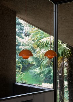 VP1 Flowerpot Pendant Light £220