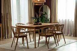 Wanton Extendable Dining Table 0030 RRP €1,699 Now €1,099