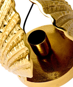 Shimmering Seashell Table Lamp £85