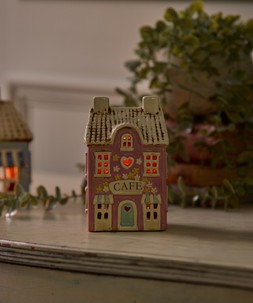 Quaint Café Tealight Holder £22