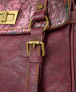 AE085A Renaissance Cross Body Bag RedMulti £55 (4)