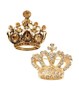 BJ981A Really Regal Brooches £15
