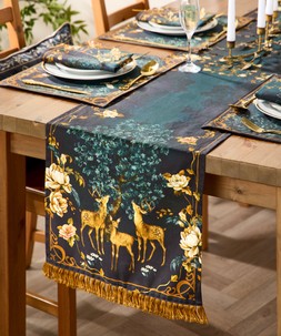 Forest Oasis Table Runner £20 ZK384A 1