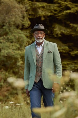 JA783A Charming Herringbone Blazer Green £110