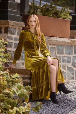 WF374A Hannah Boho Velour Dress £80