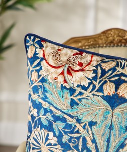 William Morris Honeysuckle Cushion £38 ZC377A 5