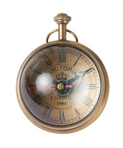 Magnificent Magnified Table Clock £40