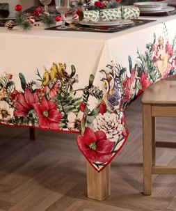 ZK389A 1 Twelve Tidings Of Christmas Table Cloth £35