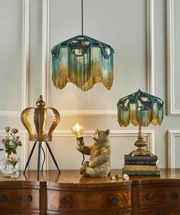 Regal Crown Table Lamp £65