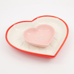 TK MAXX Red-Heart-Chip+Dip-server - €10.99