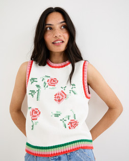 White Floral Cross Stitch Knitted Tank Top £60 €78