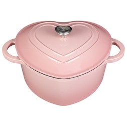 B&M VALENTINES DAY 2026// HEART CAST IRON CASSEROLE DISH // £22 //