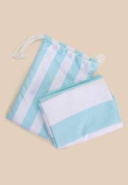 Womens Blue Stripe Packable Towel Set