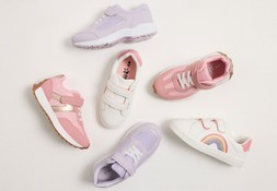 Girls trainers
