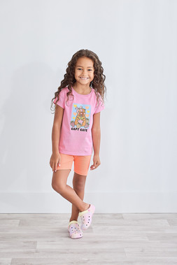 Younger Girls Pink Capybara Cafe Glitter T-Shirt £3.50