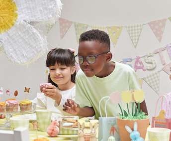 https://www.prshots.co.uk/contents/archives/3746/1580/images/cropThumb/CRI_696a4ed793f62hobbycraft_2026_easter_kids_party-3_thumb.jpg