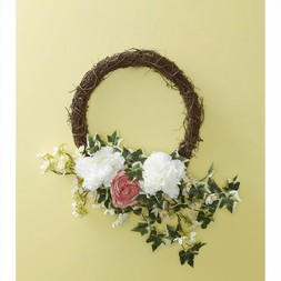 Hobbycraft - Rattan Grapevine Wreath 30.5cm - &pound;6.00 Lifestyle (2)