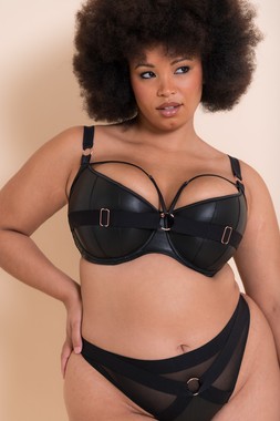 HARNESSED HALF CUP PADDED BRA £42 €62 AU98.95 CA89 & DEEP THONG £19 €29 AU38.95 CA35