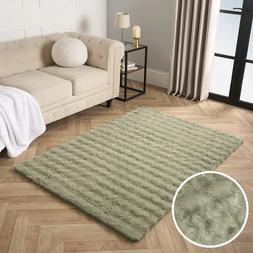 OHS Faux Fur Bubble Rug - Sage - £27