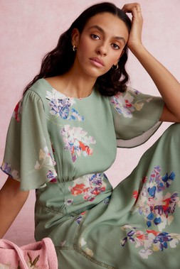 Amber Flutter Floral Print Maxi Dress Green