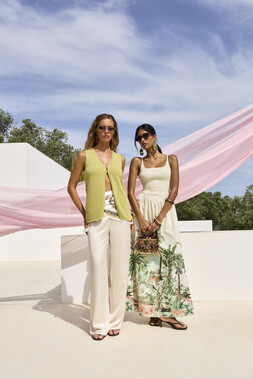 Very AO Fashion May 5