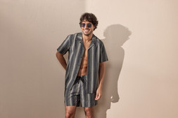Very - Mens AO April 4