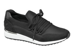 Black trainers