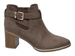 Taupe block heeled chelsea boots