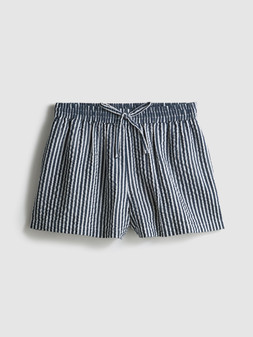 PRIMARK PRESENTS PAU ECHE PE SEERSUCKER SHORT, £10, €12, RON60, PLN50, CZK310, HUF4400