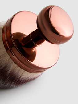 PRIMARK PRO BR BODY BRONZING BRUSH £5.00, €6.00, 100.00 CZK, 190.00 PLN, 30.00 RON 2