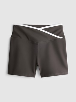 PRIMARK SHORT CHOCOLATE £9 €10 $14 RON44 PLN39 CZK235