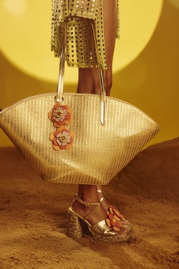 LOOK BOOK 26