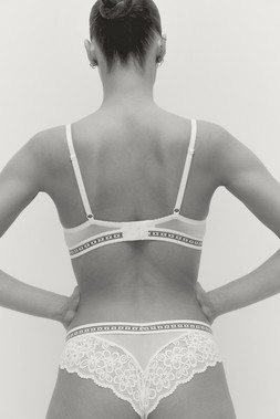 M&S B By Boutquie Cleo Lace Wired Balcony Bra A-E £14, M&S B BY Boutique 2pk Cleo Lace Miami Brazilian Knickers £10 (1)
