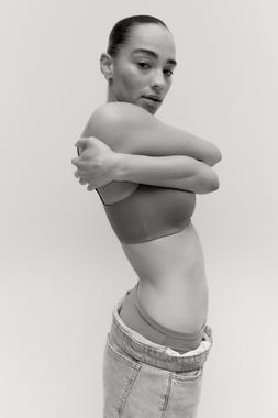 M&S Flexifit Non Wired Full Cup Bra A-E £22, 3pk Flexifit Modal High Leg Knickers £16, Wide Leg Jeans £35 ()