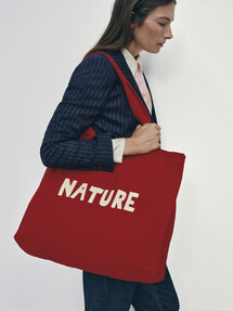 https://www.prshots.co.uk/contents/archives/98/201/images/thumb350x287_auto/marks_amp_spencer_ms-x-bella-freud-collab-25_thumb.jpg